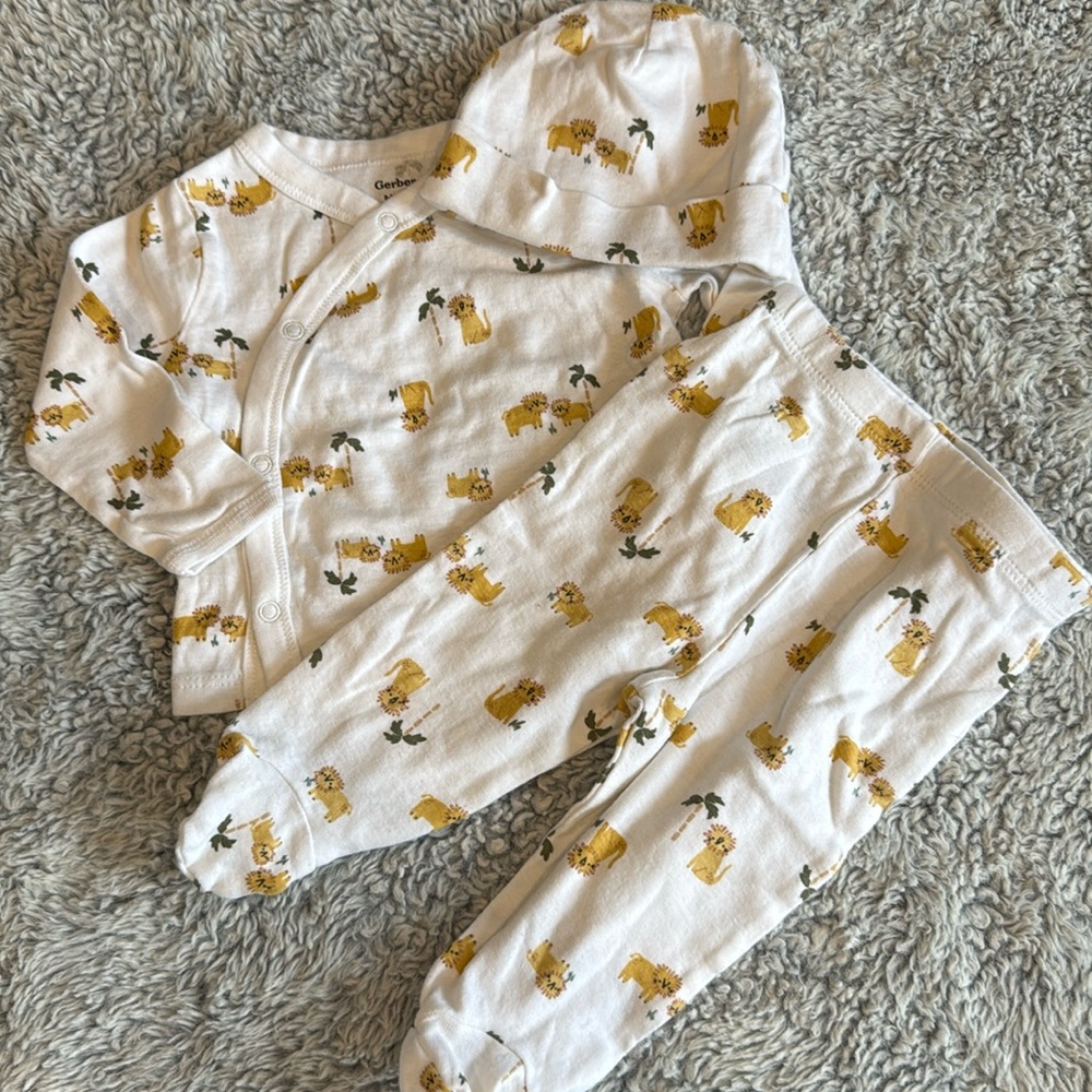 0-3M layette set
